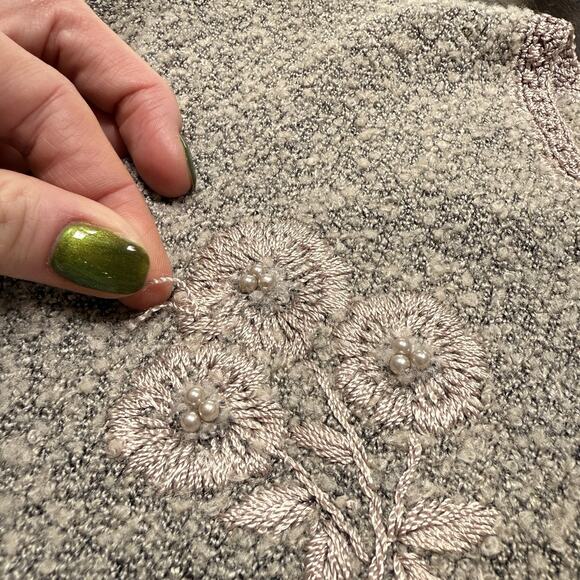 Vintage Jenny Boucle Sweater M Sage Gray Floral Embroidered Bead Cottagecore 90s - Picture 8 of 12